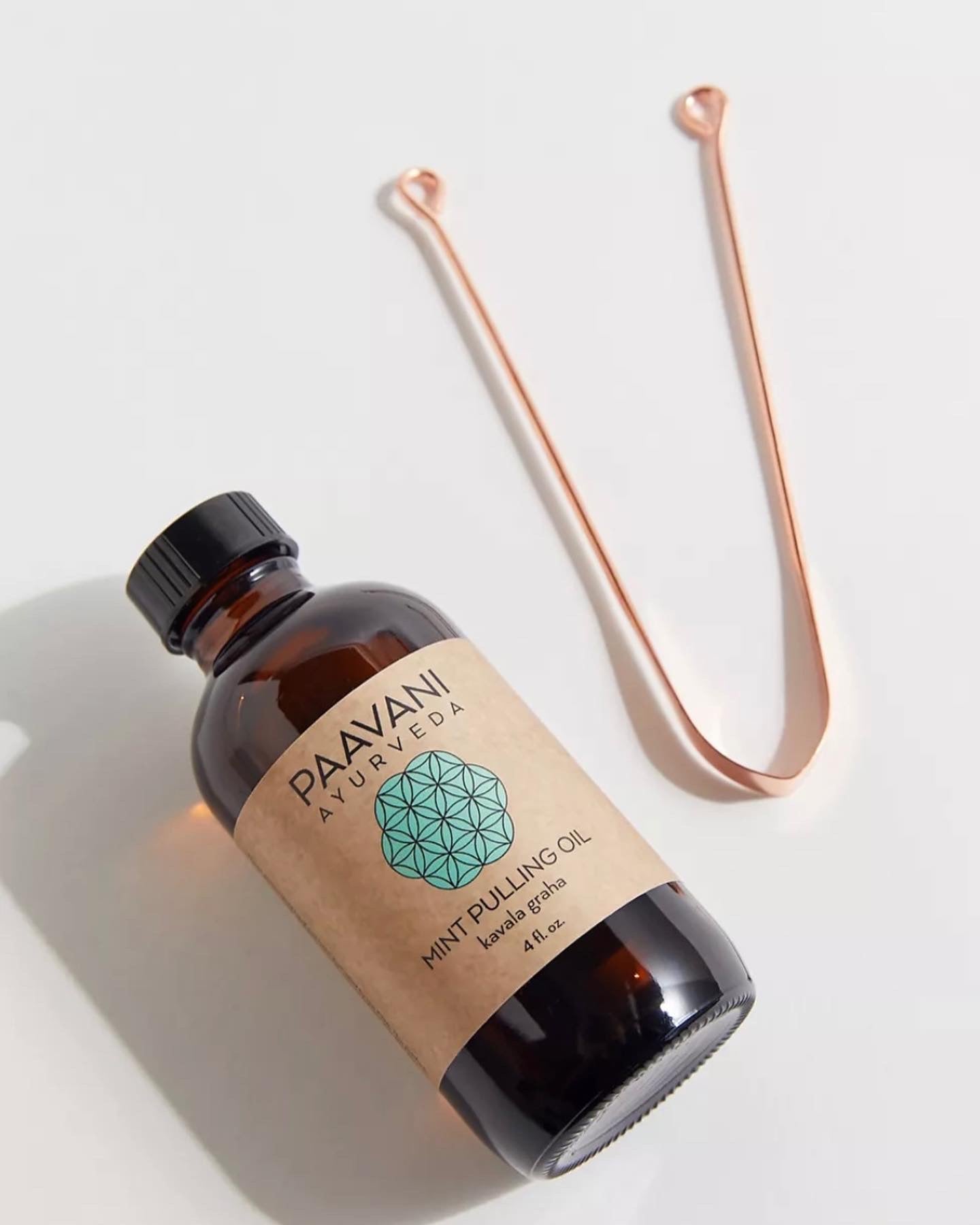 Mint Oral Care Ritual – Ayurvedic Oil Pulling & Tongue Cleaning Kit